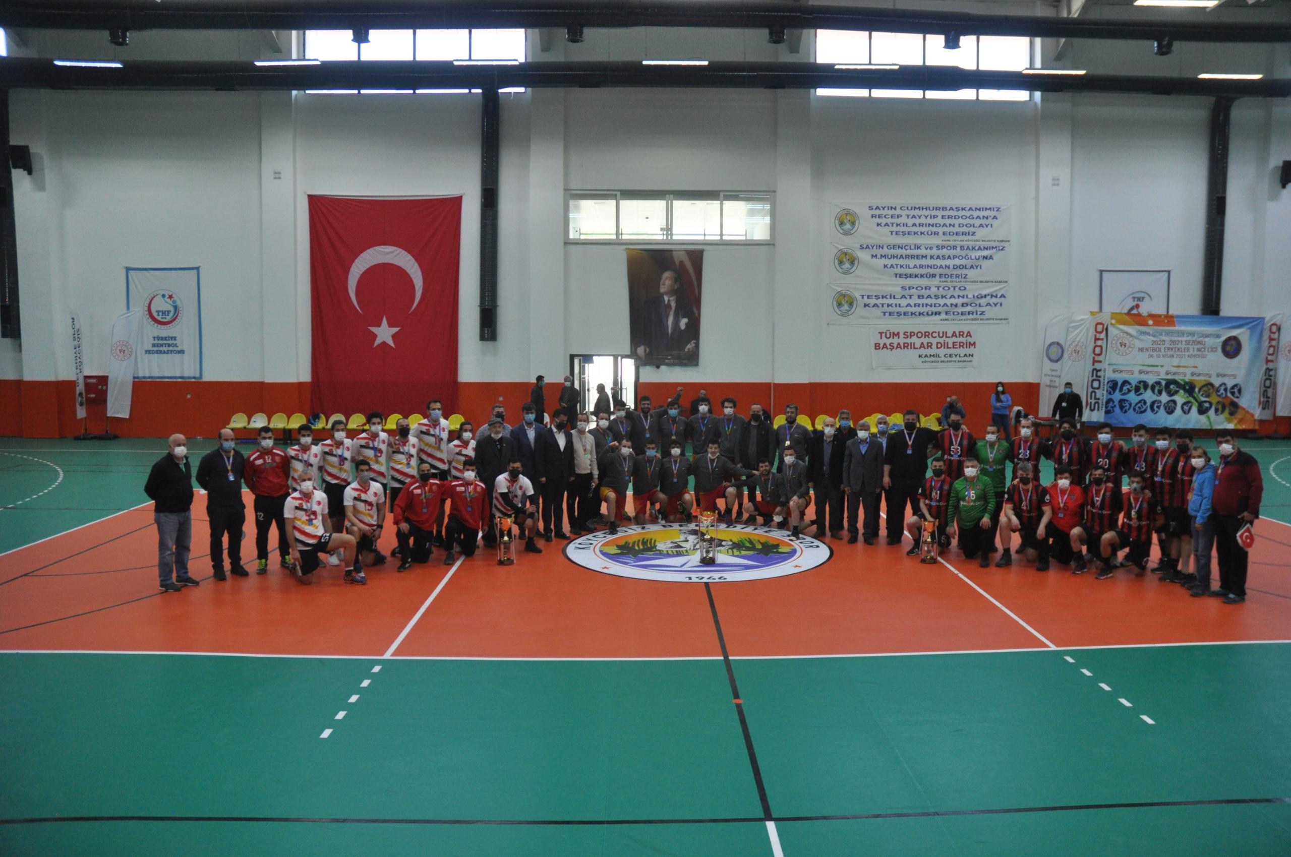 Çorlu İşitme Engelliler Trakya Erkek Hentbol Takımı, 1. Lig'de şampiyonluğa ulaştı