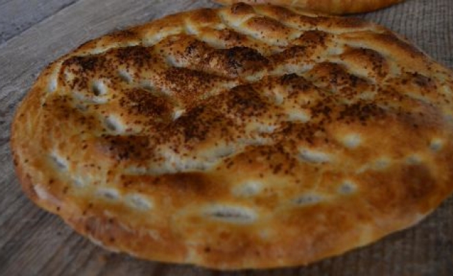 YATAĞAN’DA RAMAZAN PİDESİ 3 LİRA