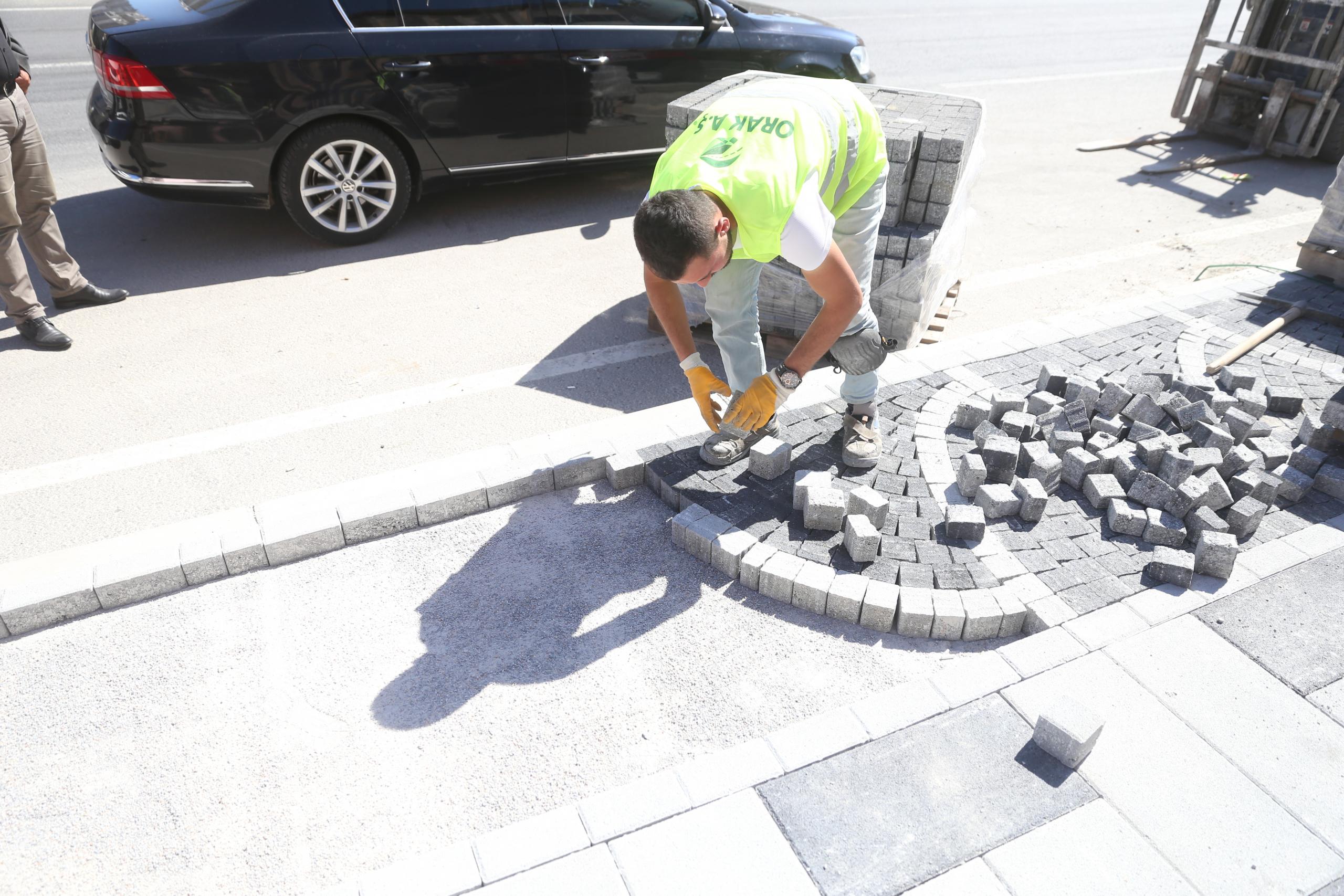 YATAĞAN İNÖNÜ BULVARI’NIN KALDIRIM DÜZENLEMESİ BAŞLADI