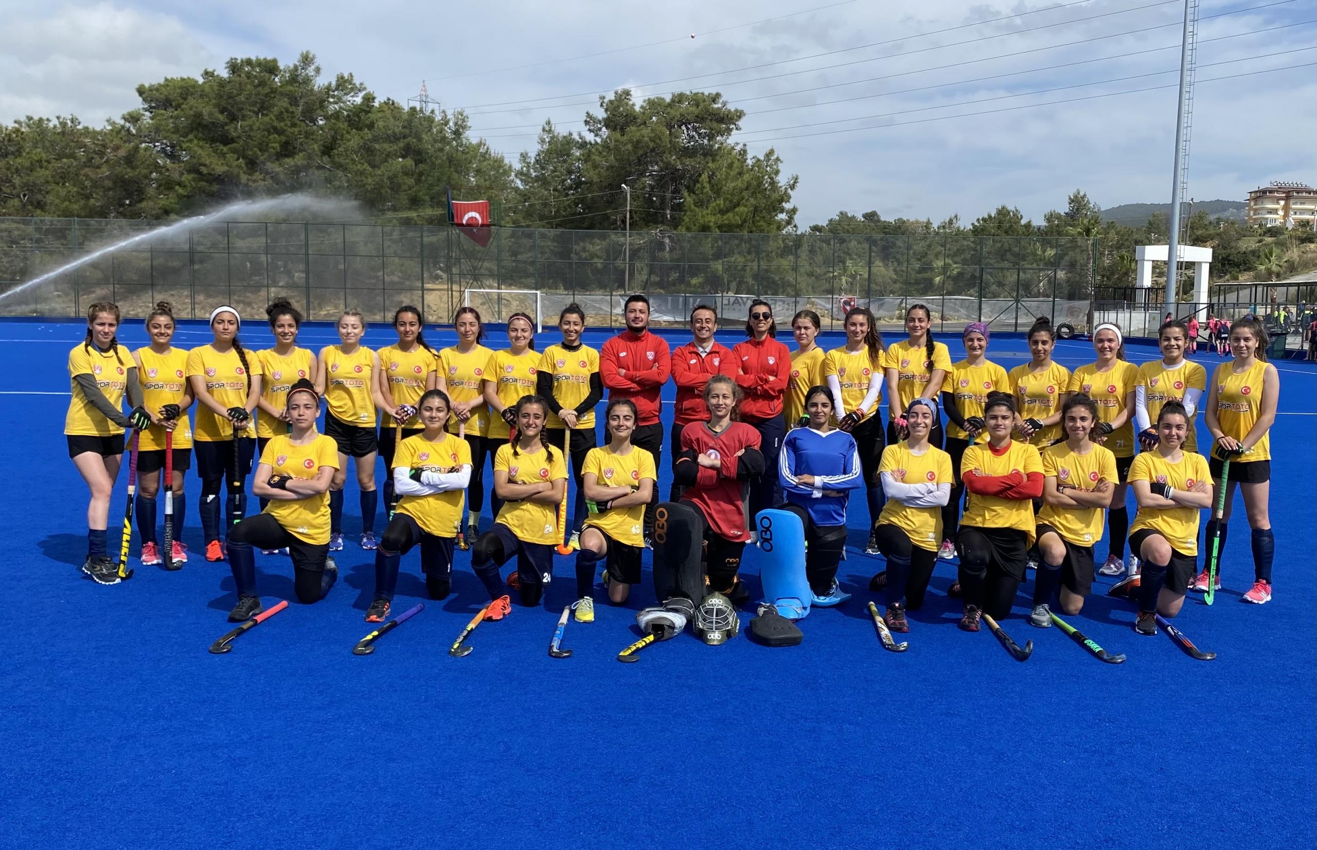 ALANYA’DA MUĞLA RÜZGARI ESTİ