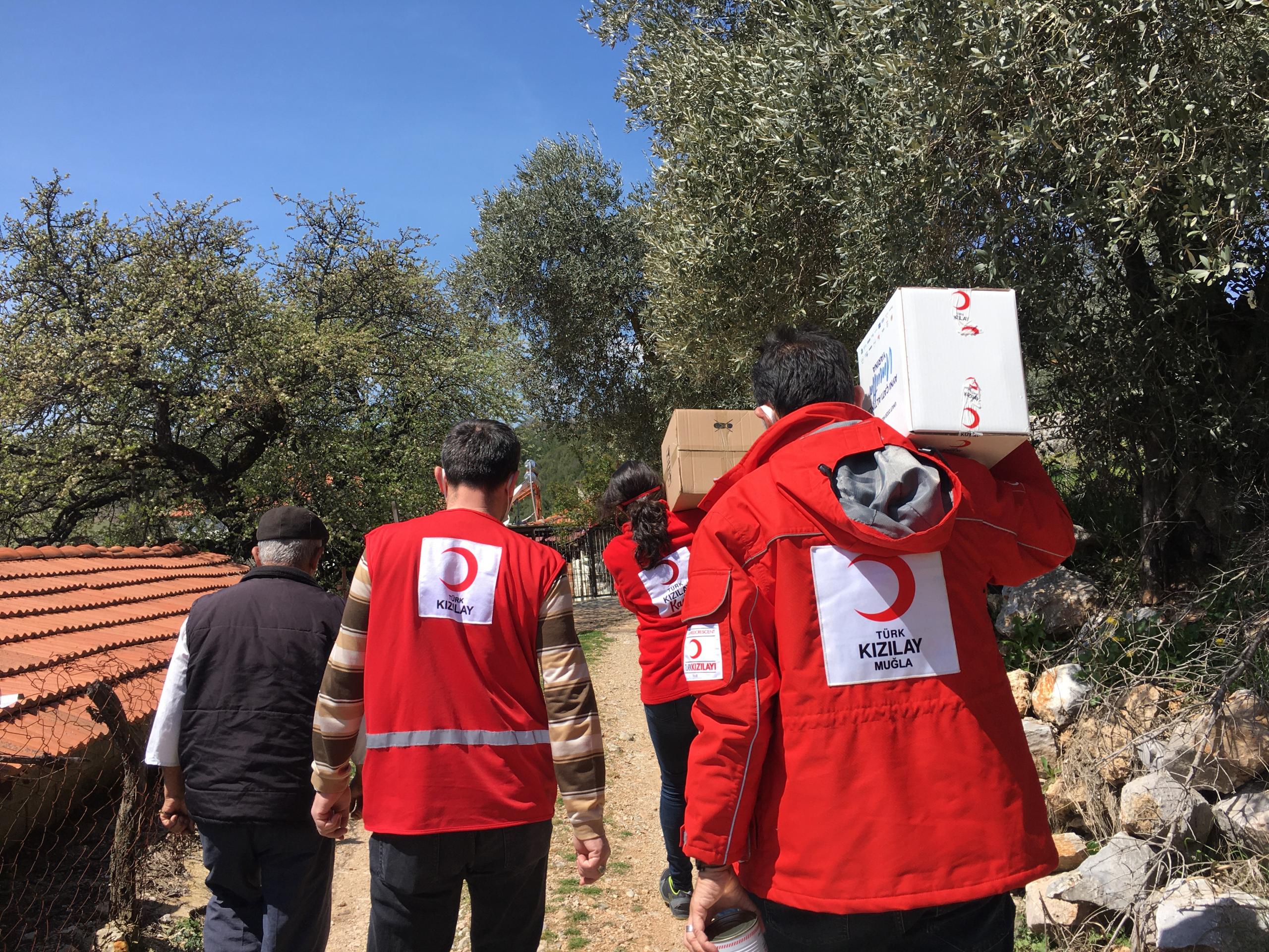 Kızılay ihtiyaç sahibi 500 aileye yardım ulaştıracak