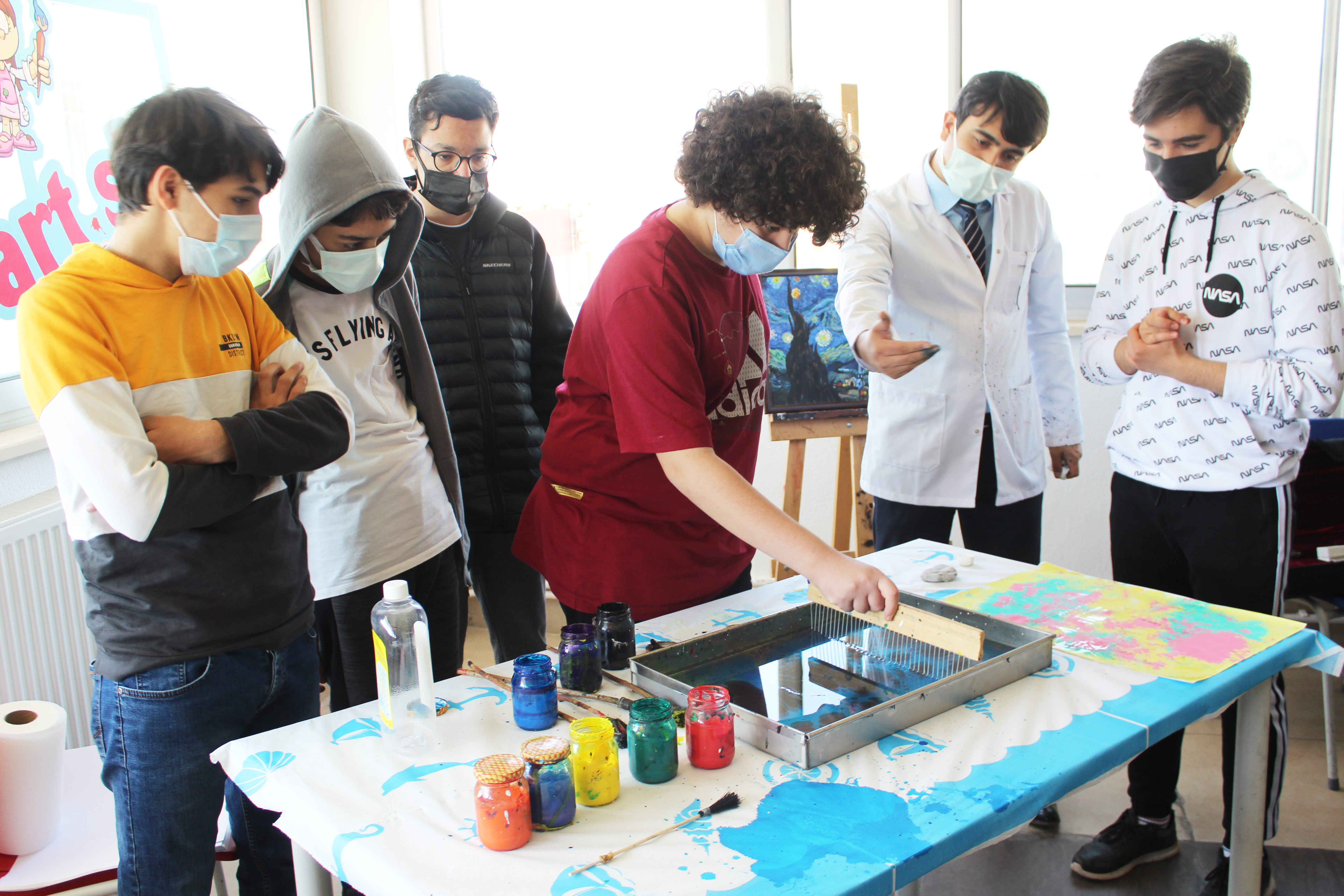 TEK KOLEJİNDE RESİM ŞENLİĞİ