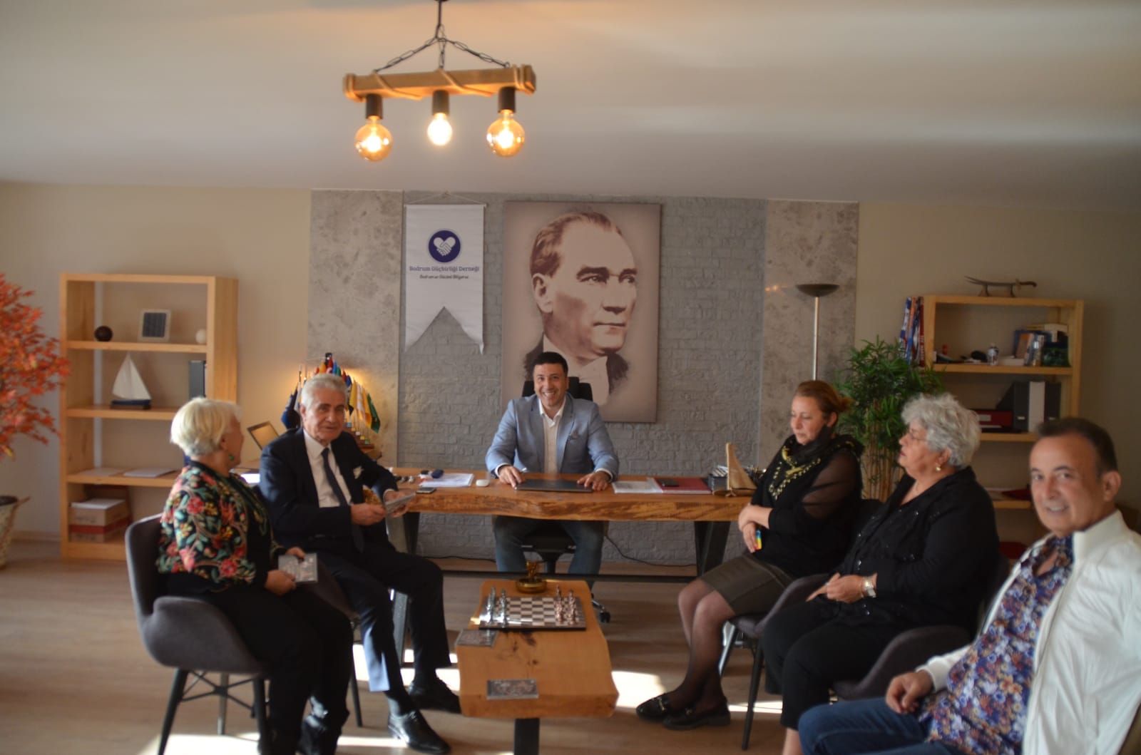 GÜÇBİRLİĞİ İLE BODRUM’DA SİNGLE ALBÜM ÇIKARDILAR