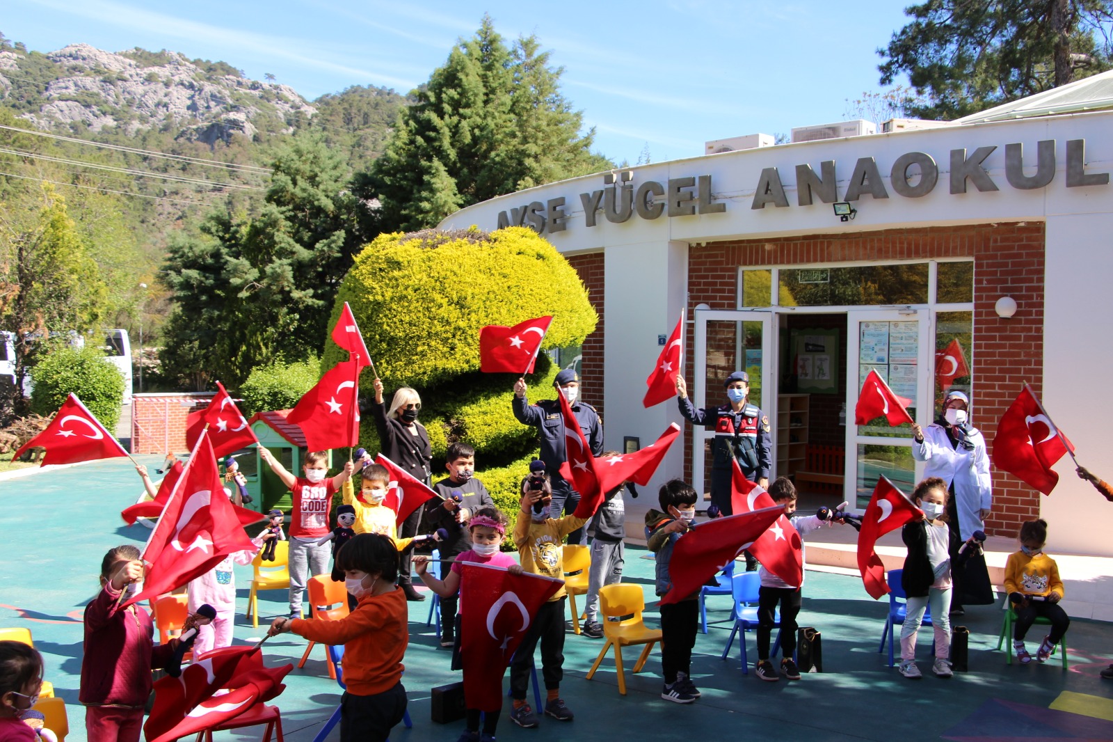  jandarma ekipleri anaokulu öğrencileriyle bir araya geldi