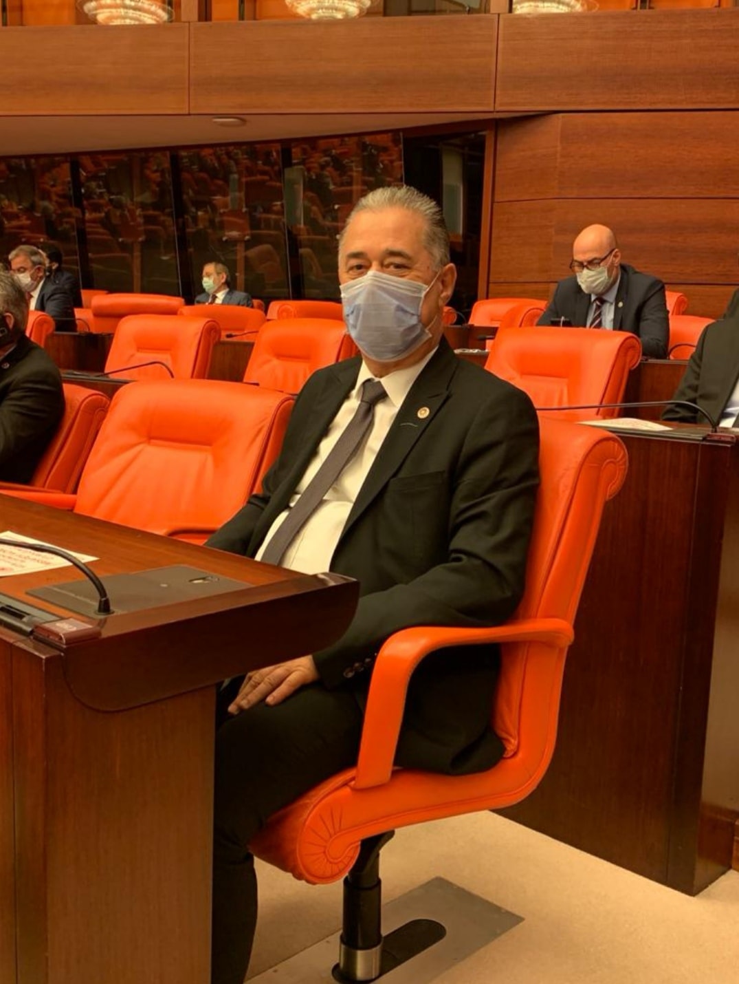 CHP MİLLETVEKİLİ COVİD-19’A YAKALANDI