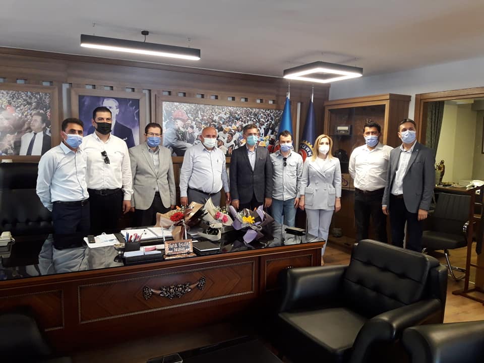 KAYMAKAM, MİLLETVEKİLİ VE BELEDİYE BAŞKANINDAN SENDİKA ZİYARETİ