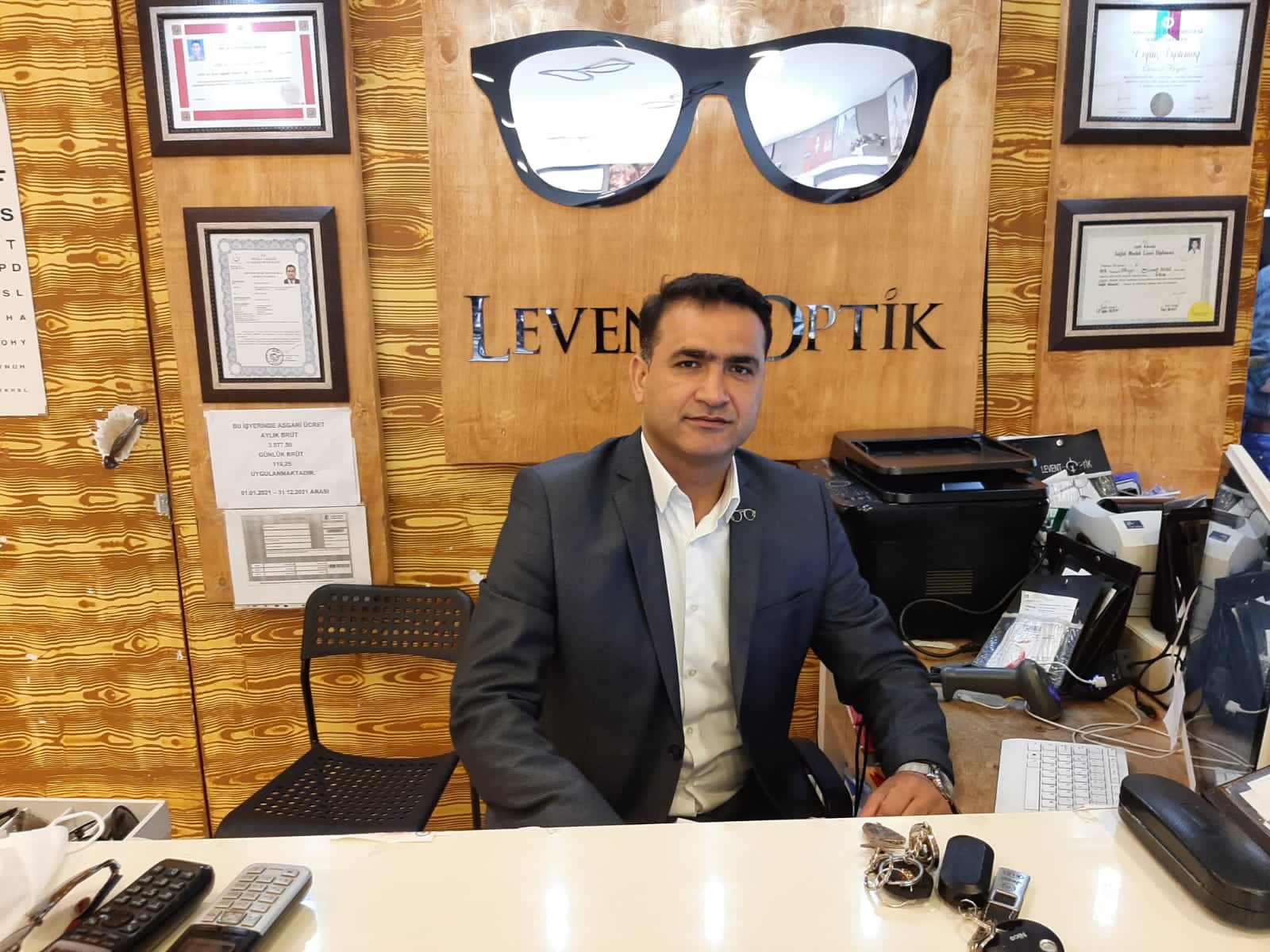 Nöbetçi gözlükçü uygulaması başladı