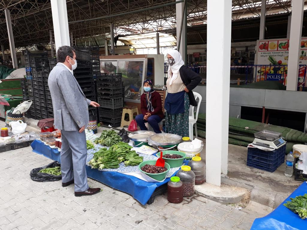 Vali Orhan Tavlı, "tam kapanma" sürecinde kurulan pazar yerlerini gezdi