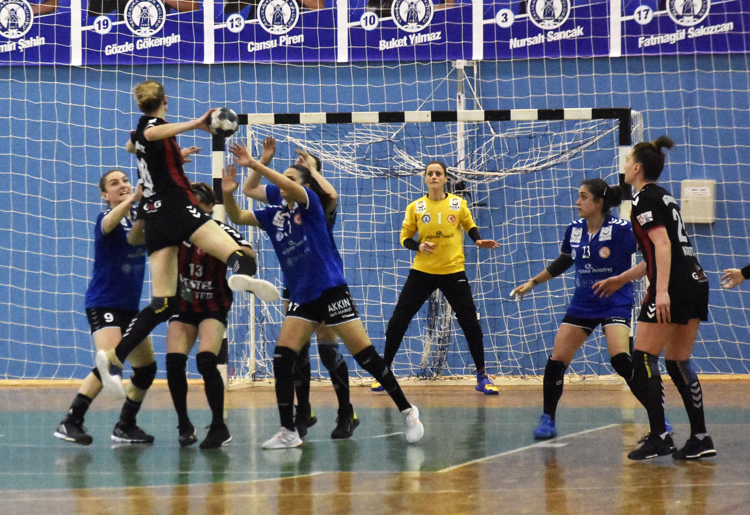 Hentbol Kadınlar Türkiye Kupası