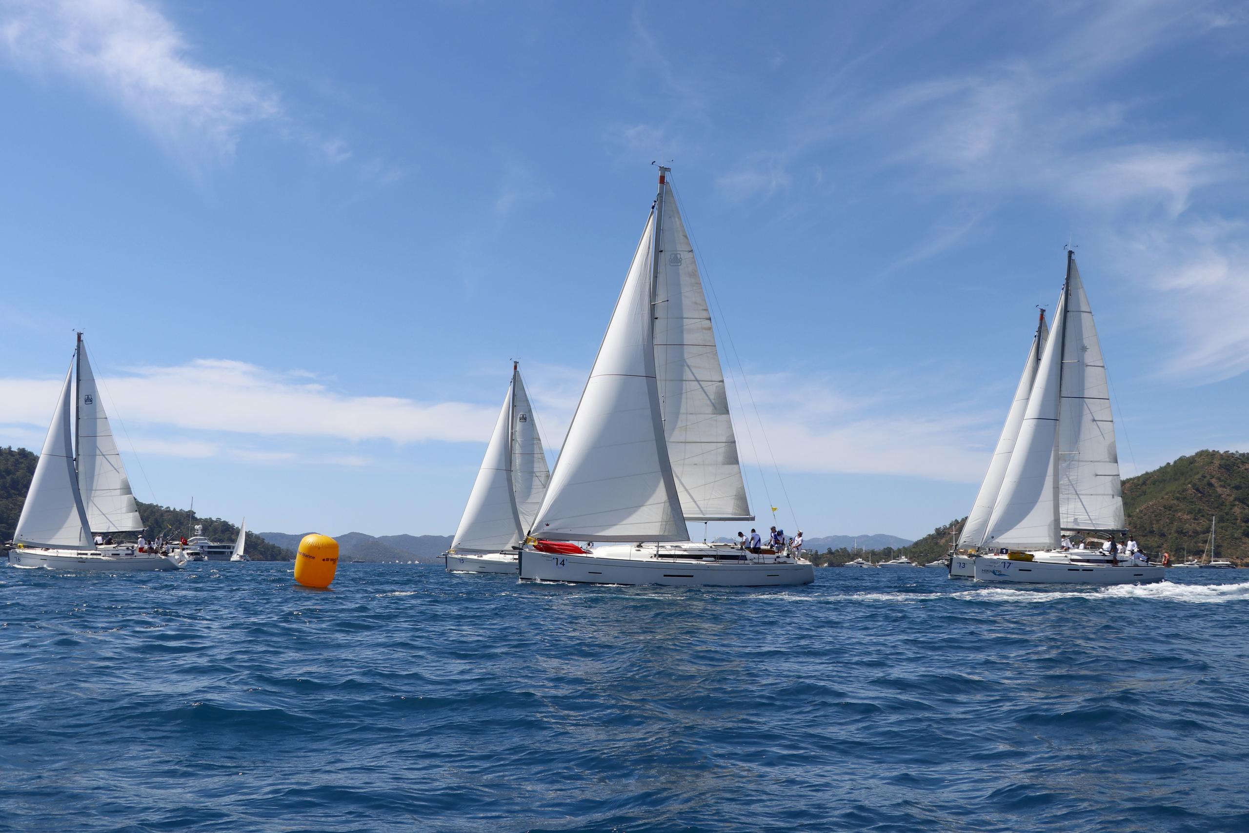 Şarık Tara-Atatürk'ü Anma Gençlik Kupası Yelken Yarışları Göcek'te başladı
