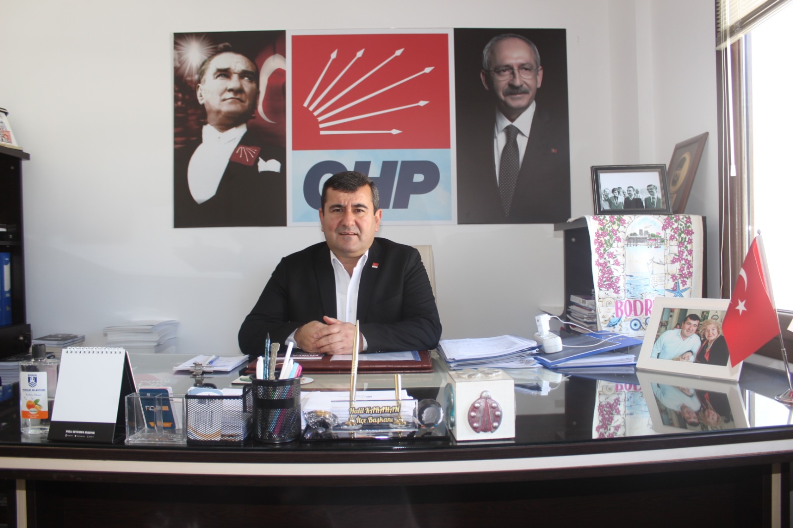 CHP’Lİ KARAHAN: “TÜRKİYE CUMHURİYETİ, İKTİDAR, MAFYA VE TETİKÇİ MEDYA ÜÇGENİNE SIKIŞTI”