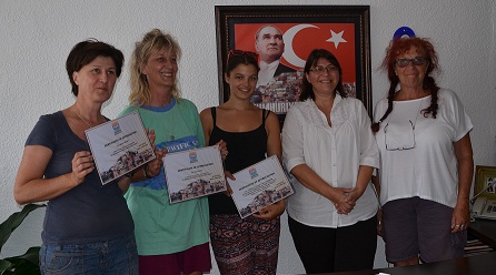 Marmaris’te besliyor, Almanya’da sahiplendiriyorlar