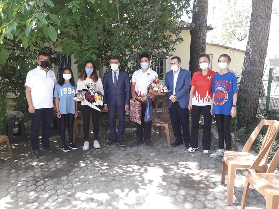 AVRUPA ŞAMPİYONUNA, KAYMAKAM BELEDİYE BAŞKANI ZİYARETİ