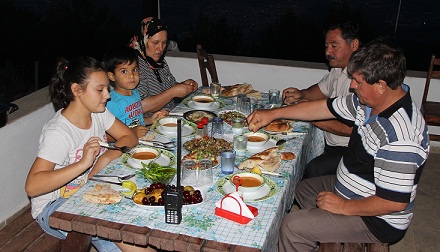 970 rakımda iftar ve sahur