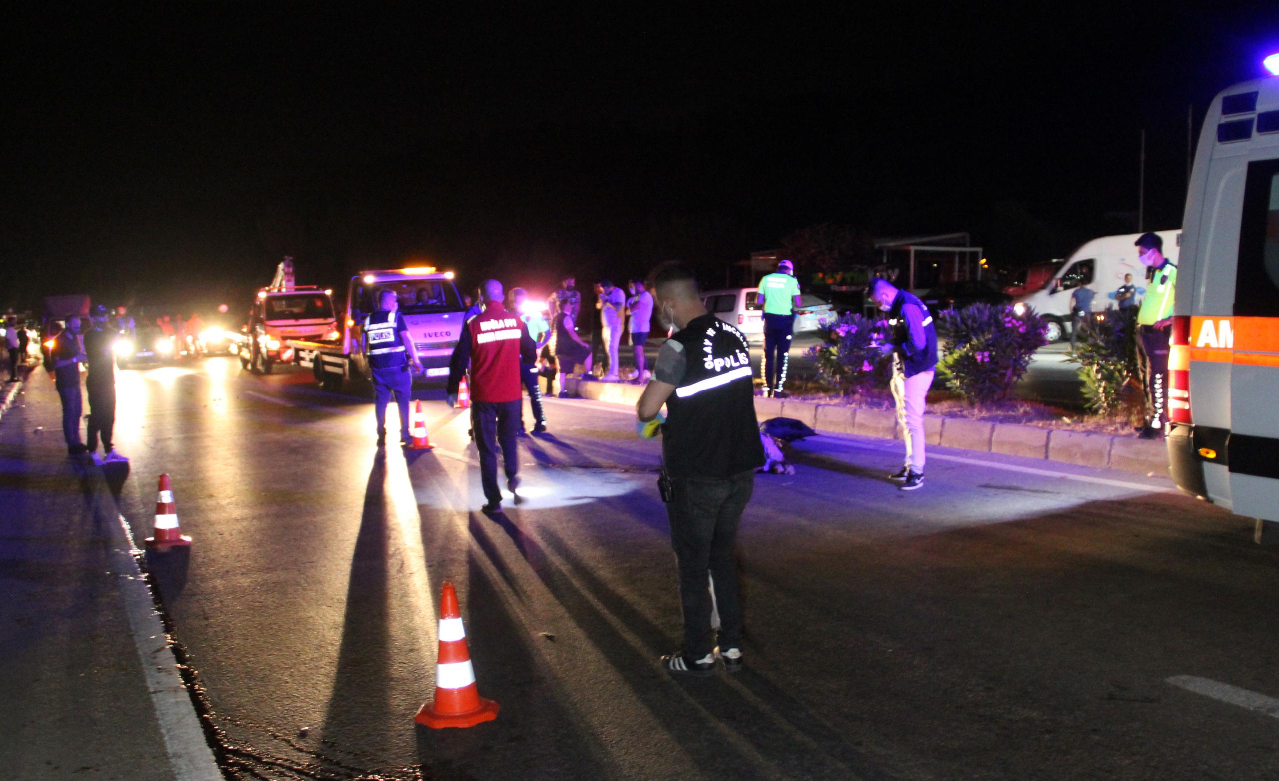 Bodrum'da motosiklet yayaya çarptı: 1 ölü, 1 yaralı