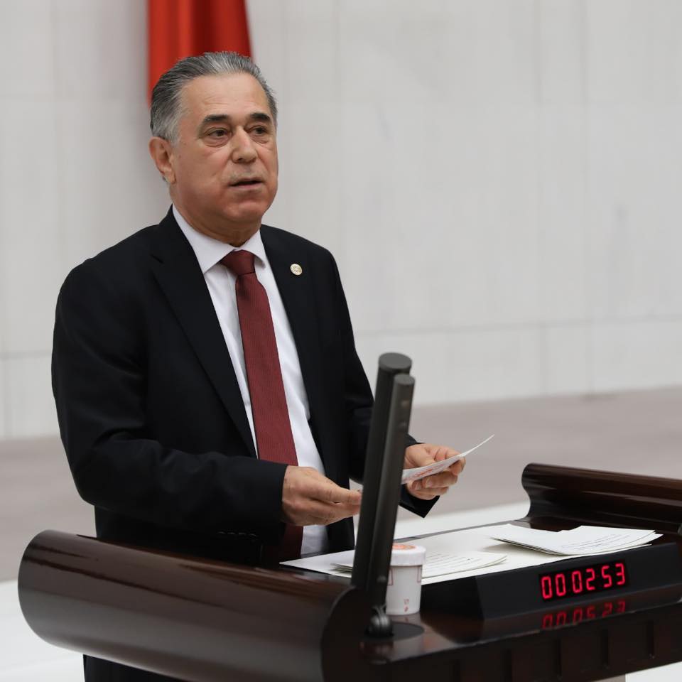 CHP’Lİ ÖZCAN :  “ORMANLARIMIZ RANTA KURBAN EDİLİYOR”