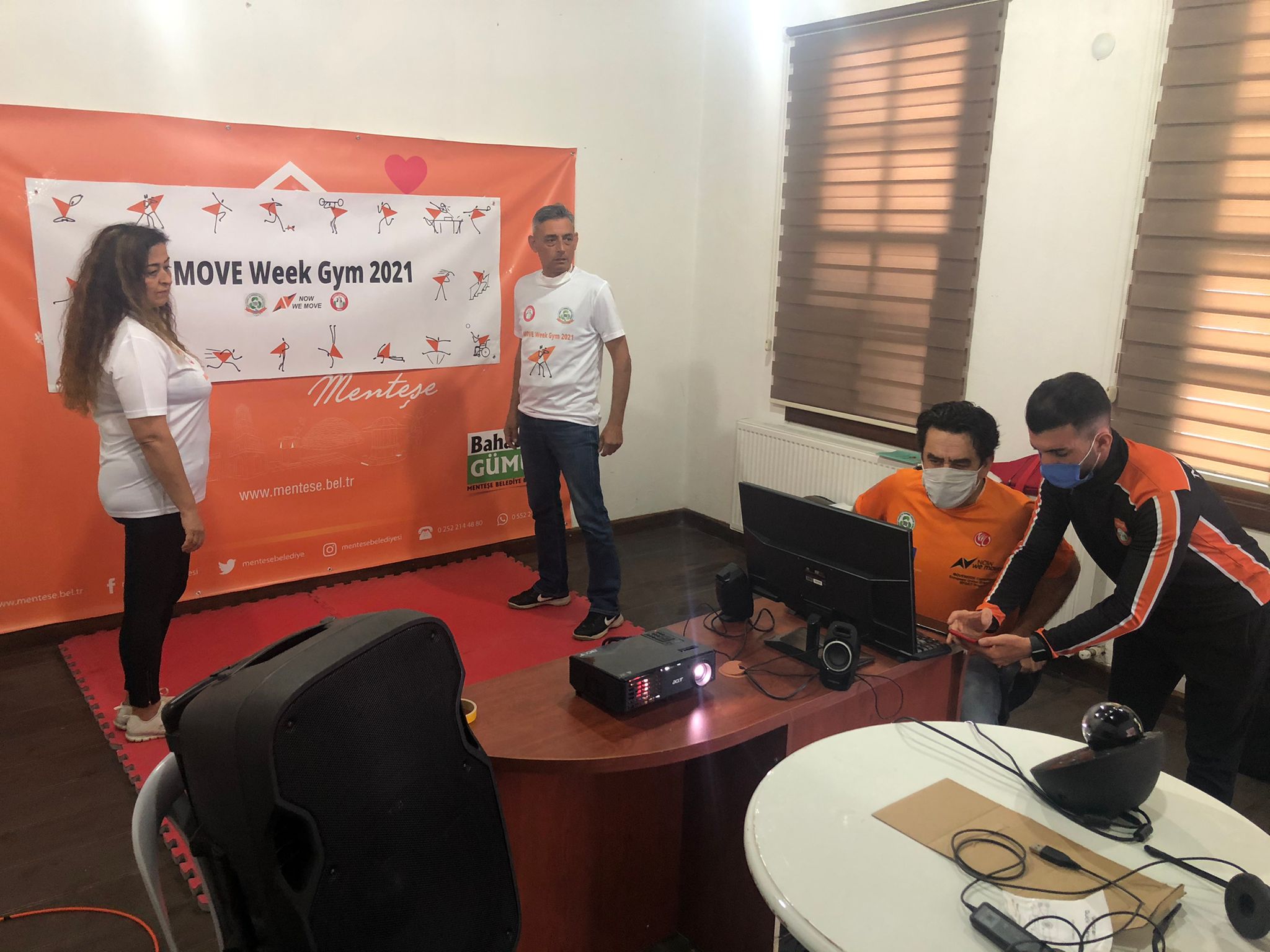 MENTEŞE’DEN DÜNYA’YA ZEYBEK DERSİ