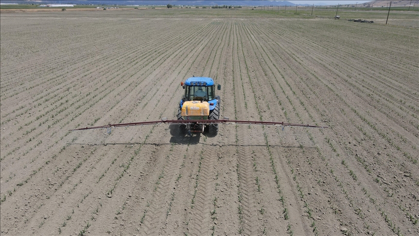 Çiftçilere tasarruf ettirecek 'Akıllı Traktör Sistemi' tarla testini geçti