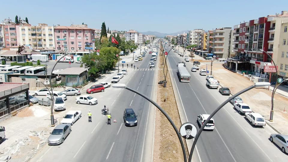 İNÖNÜ BULVARI, GAZİ MUSTAFA KEMAL BULVARI OLDU