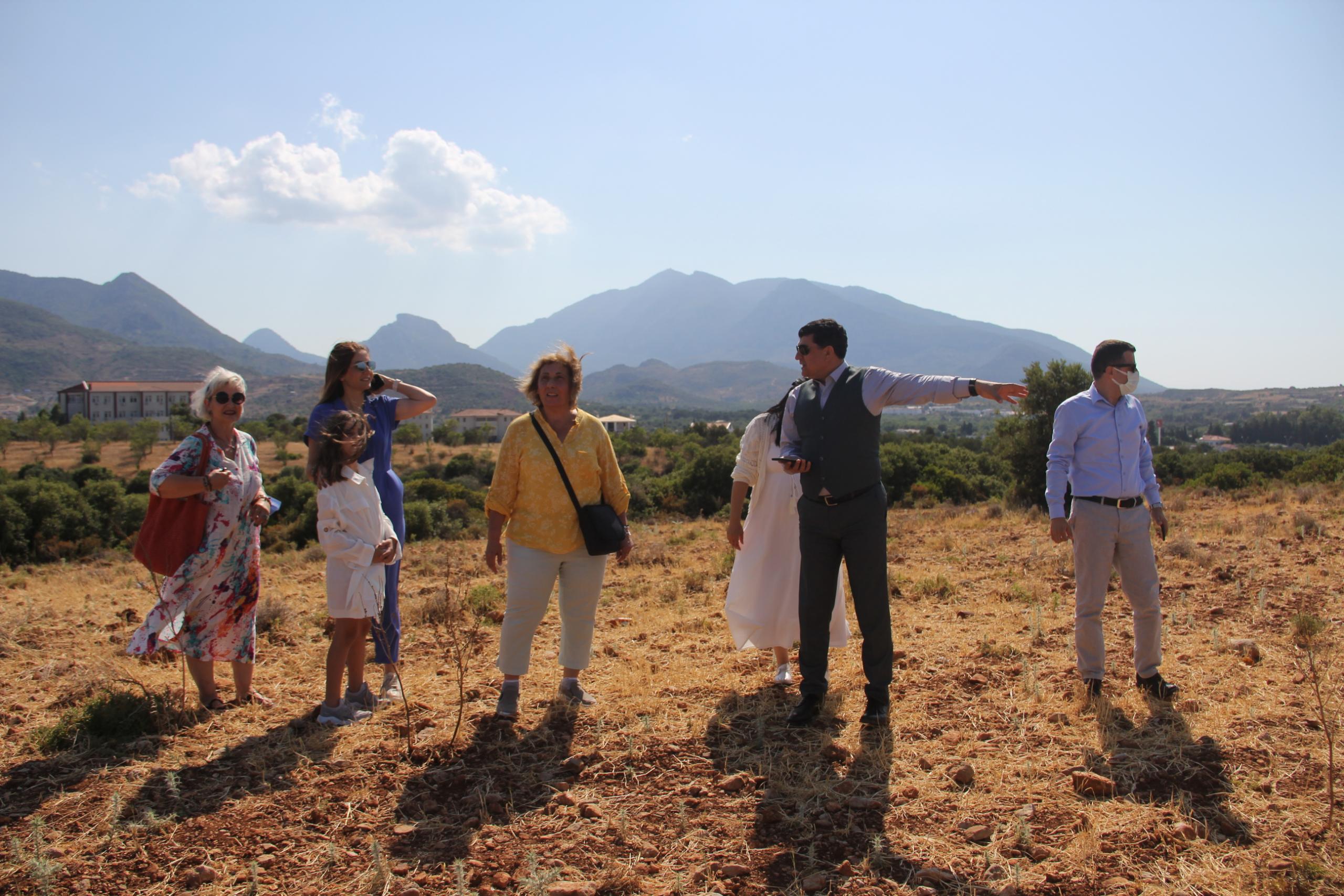İl Müdürü Bozçelik'ten, çocuk evi arazisinde inceleme