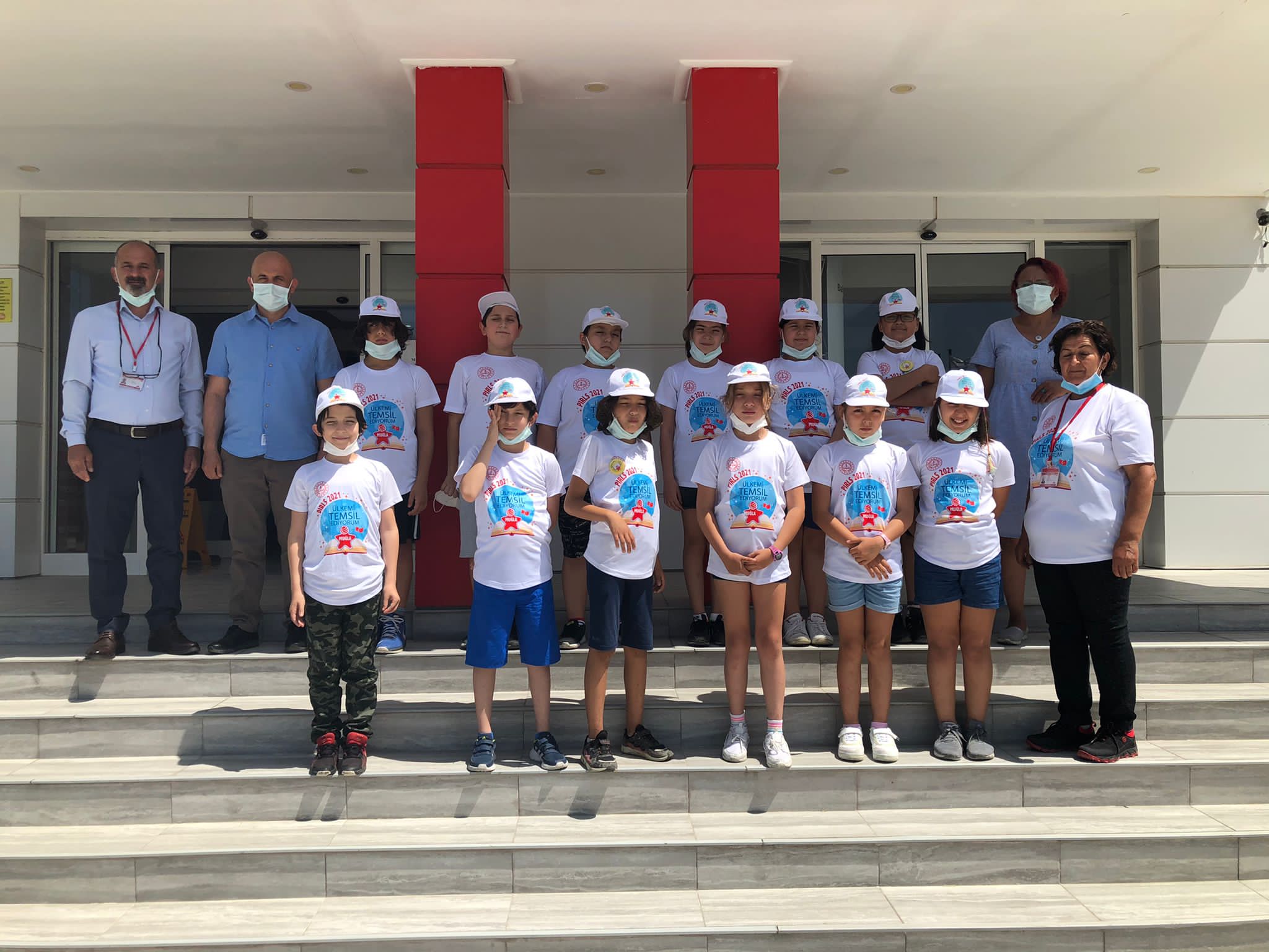 MUĞLALI ÖĞRENCİLER ÜLKEMİZİ TEMSİL ETTİ