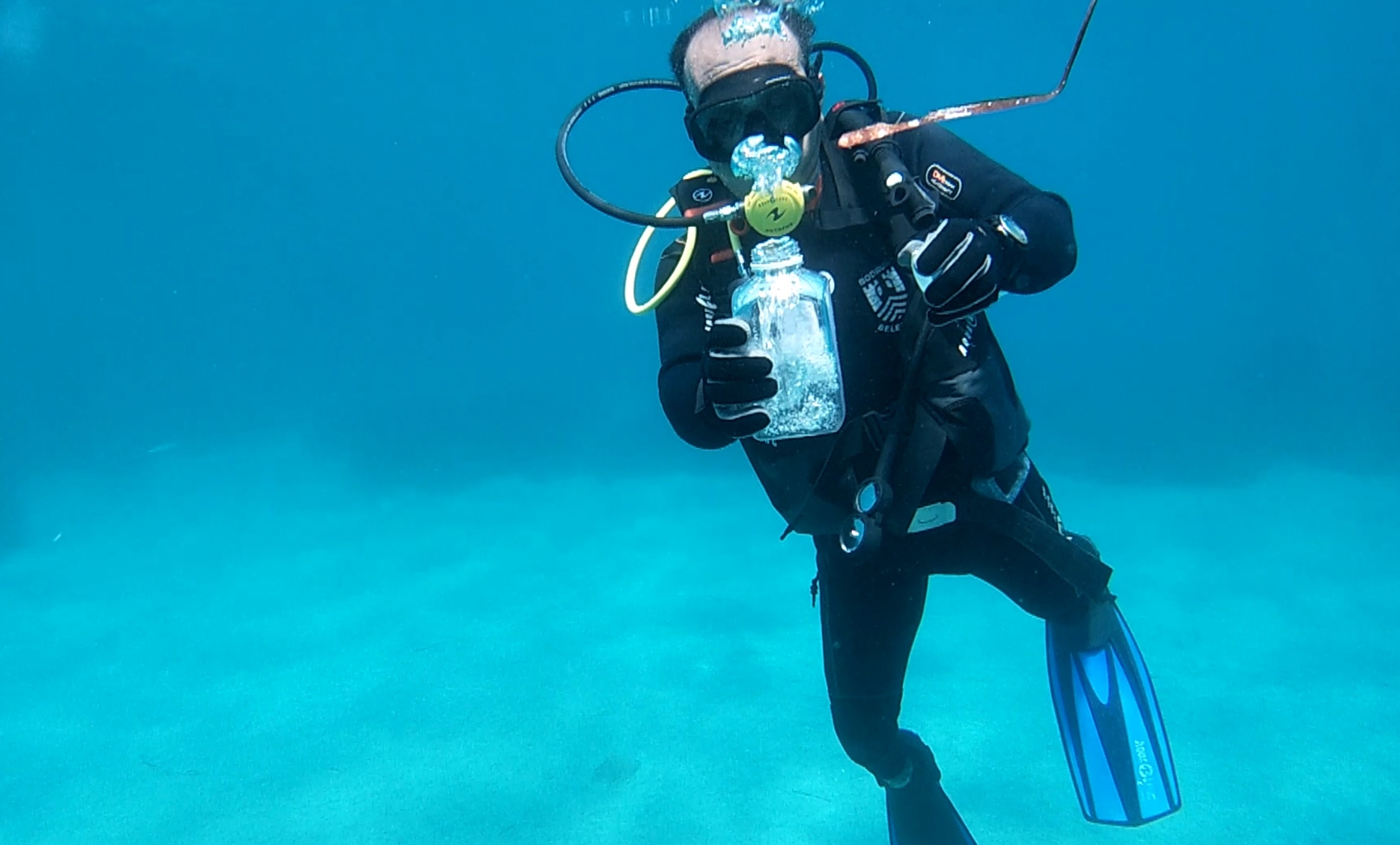 Bodrum kıyılarında müsilaj görüldüğü iddiası üzerine denizden numune alındı
