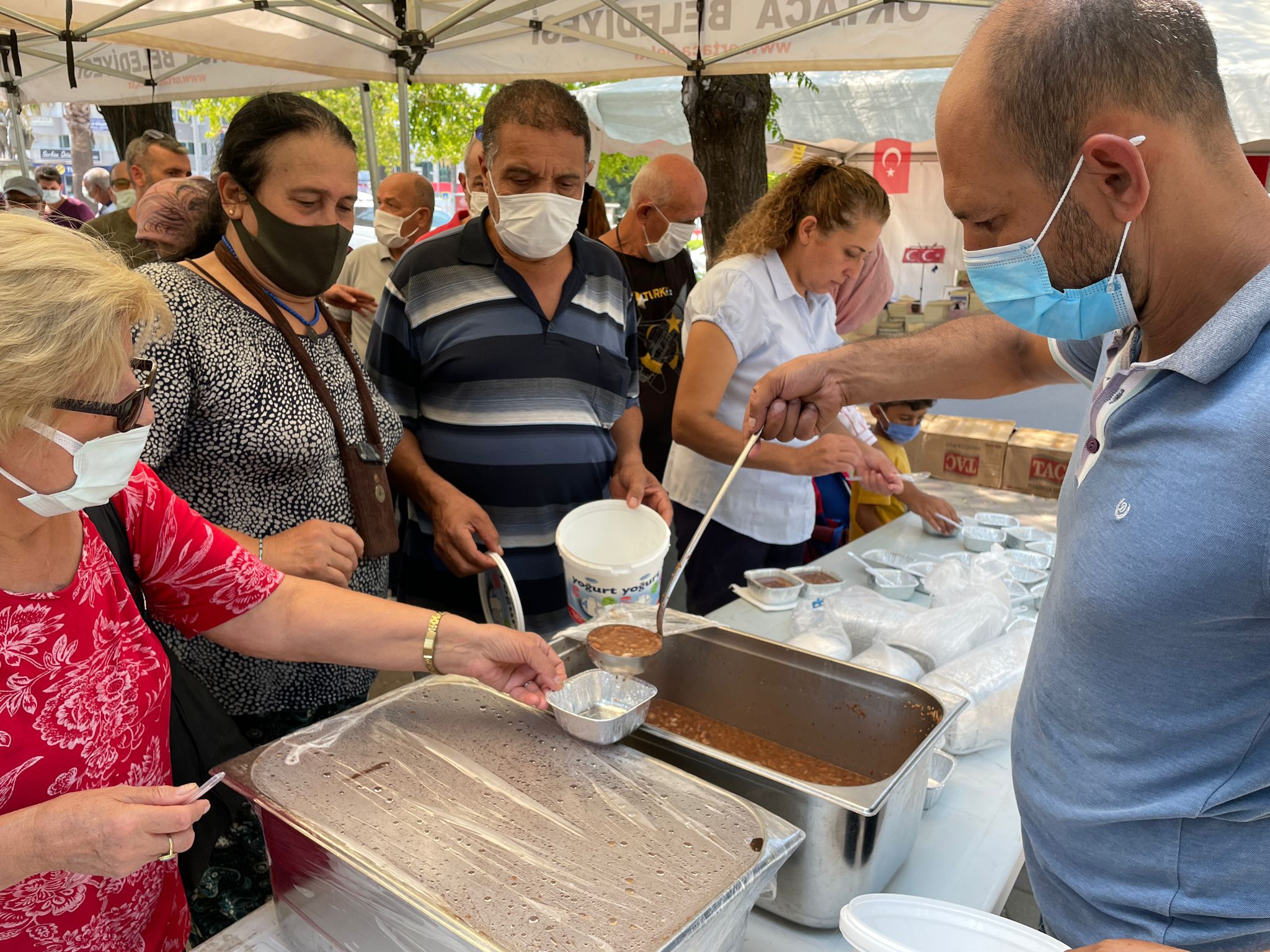 ORTACA BELEDİYESİ’NDEN AŞURE İKRAMI