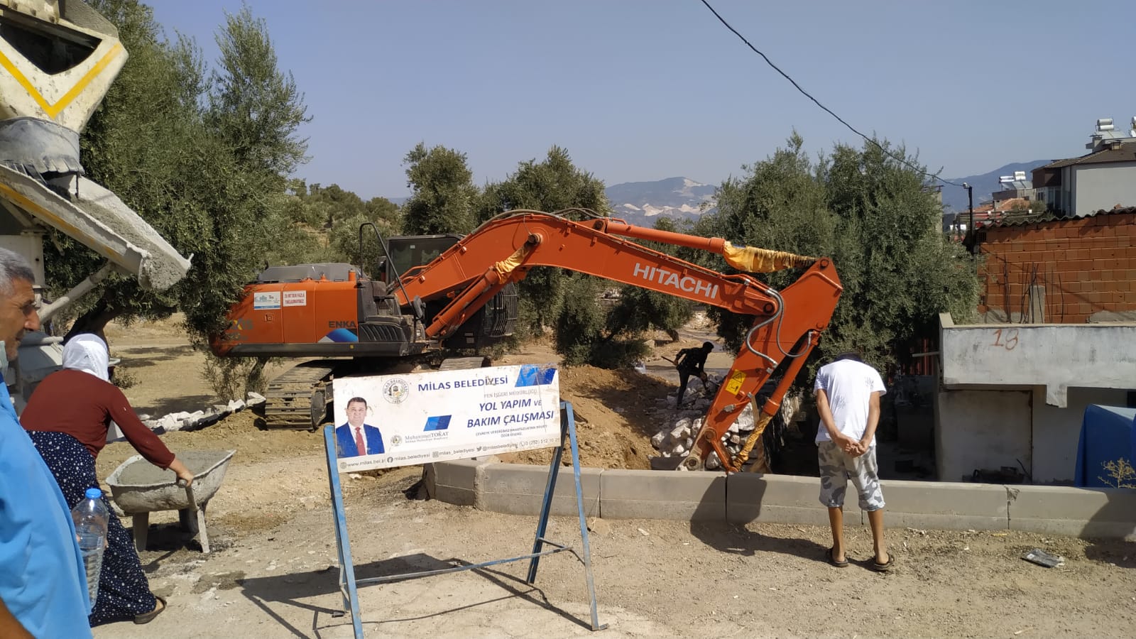 MEŞELİK VE AYDINLIKEVLER MAHALLELERİNDE ÇALIŞMALAR TAMAMLANDI