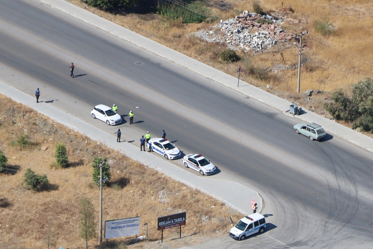 Muğla'da helikopterle trafik denetimi yapıldı