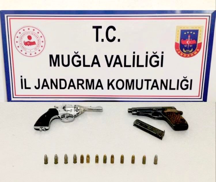 5 AYRI SUÇTAN ARAMASI OLAN ŞAHIS JANDARMA EKİPLERİNCE YAKALANDI