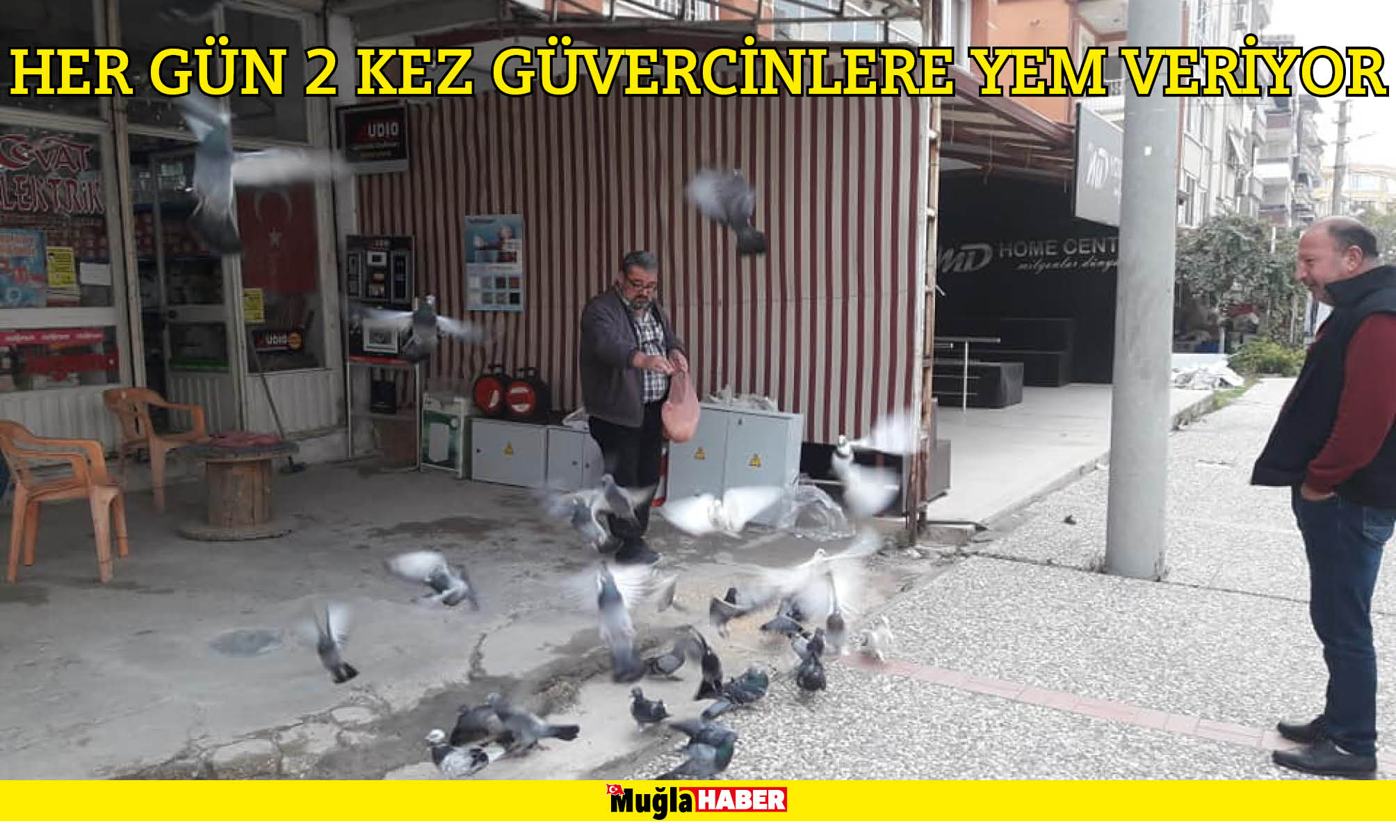 HER GÜN 2 KEZ GÜVERCİNLERE YEM VERİYOR