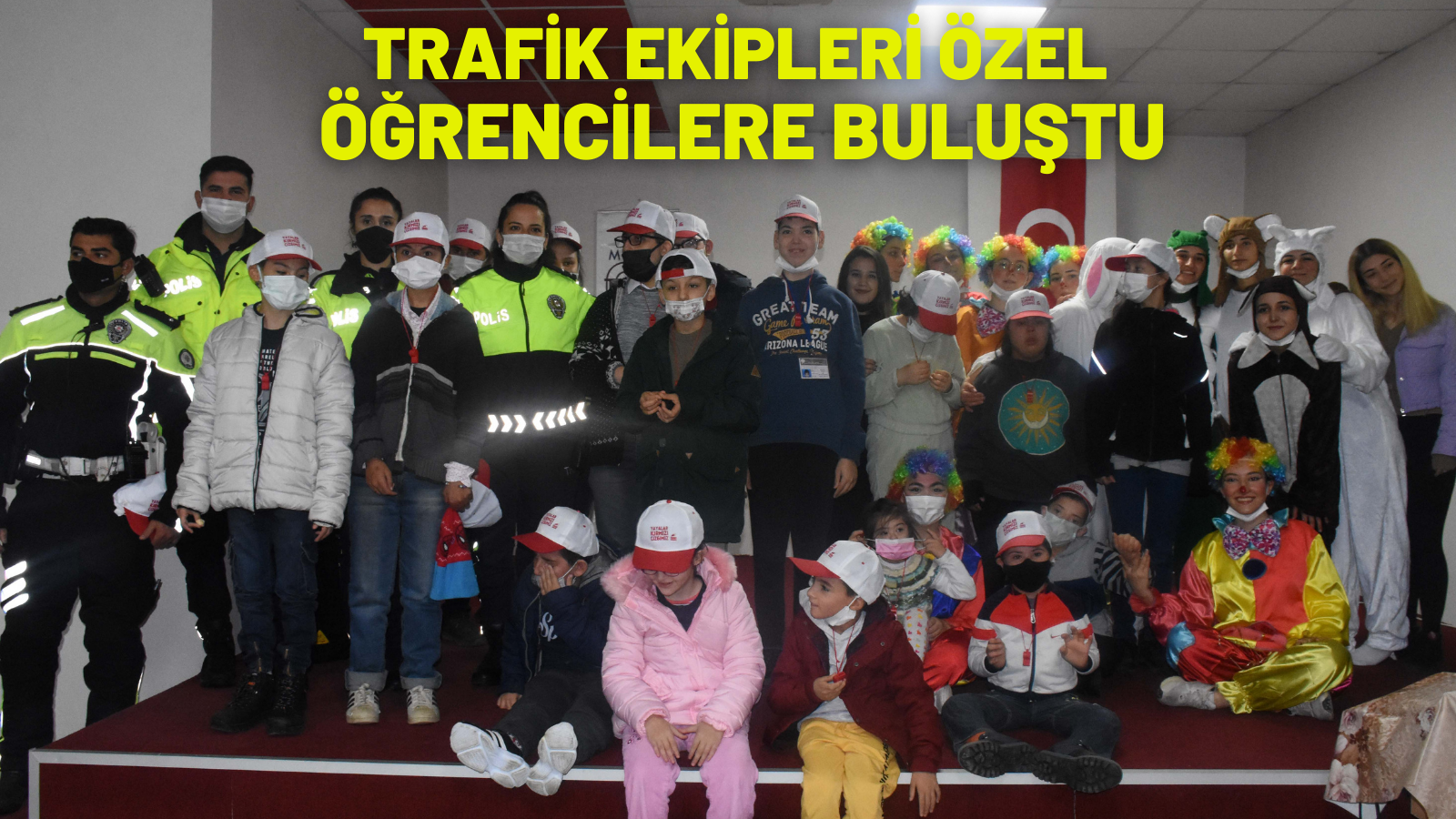 TRAFİK EKİPLERİ ÖZEL ÖĞRENCİLERE BULUŞTU