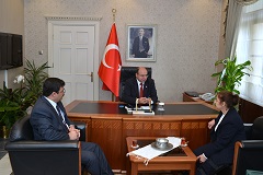 Engelliler Derneği Yönetimi  Vali’yi ziyaret etti