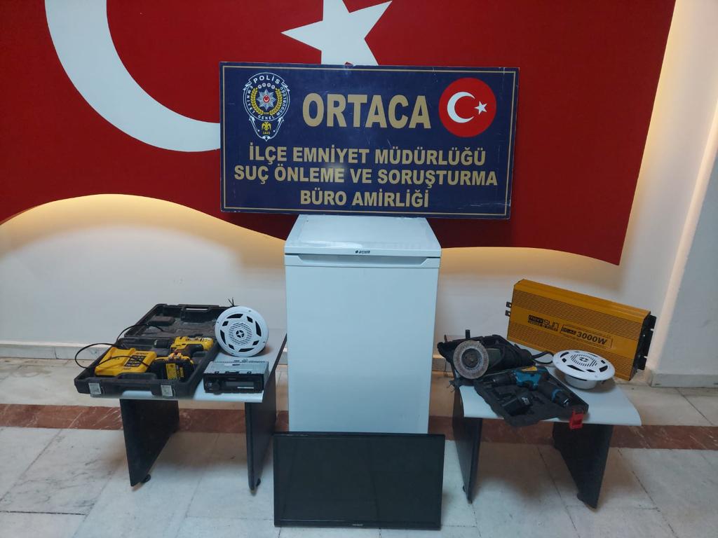 ORTACA’DA HIRSIZLIK YAPAN ŞAHIS YAKALANDI