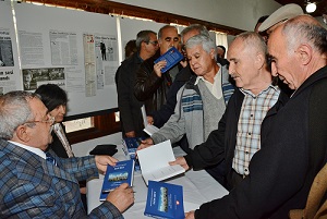 Son Bey, okurlarla buluştu