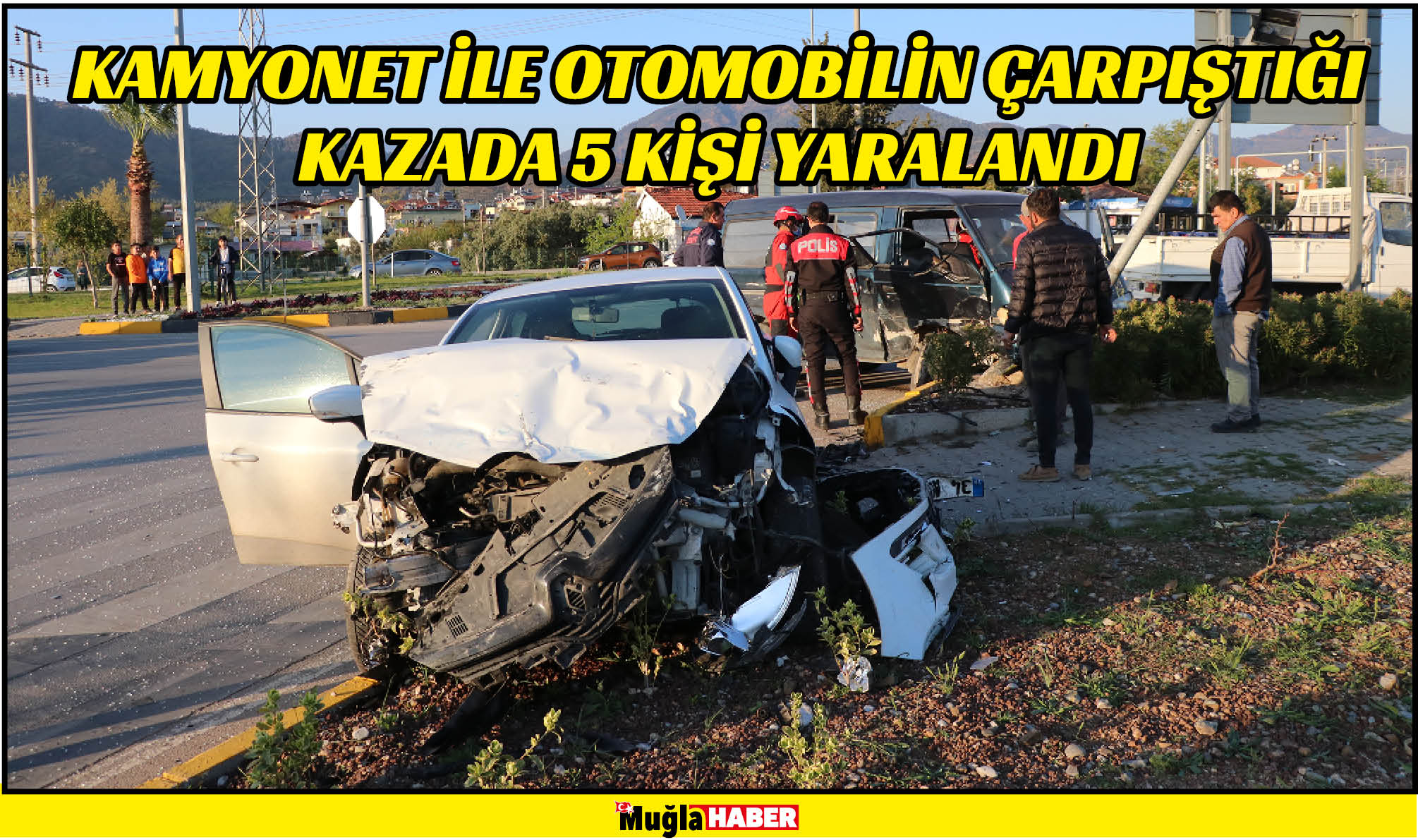 Kamyonet ile otomobilin çarpıştığı kazada 5 kişi yaralandı