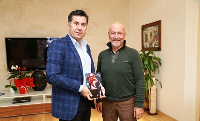 Ünlü denizciden Kocadan’a ziyaret