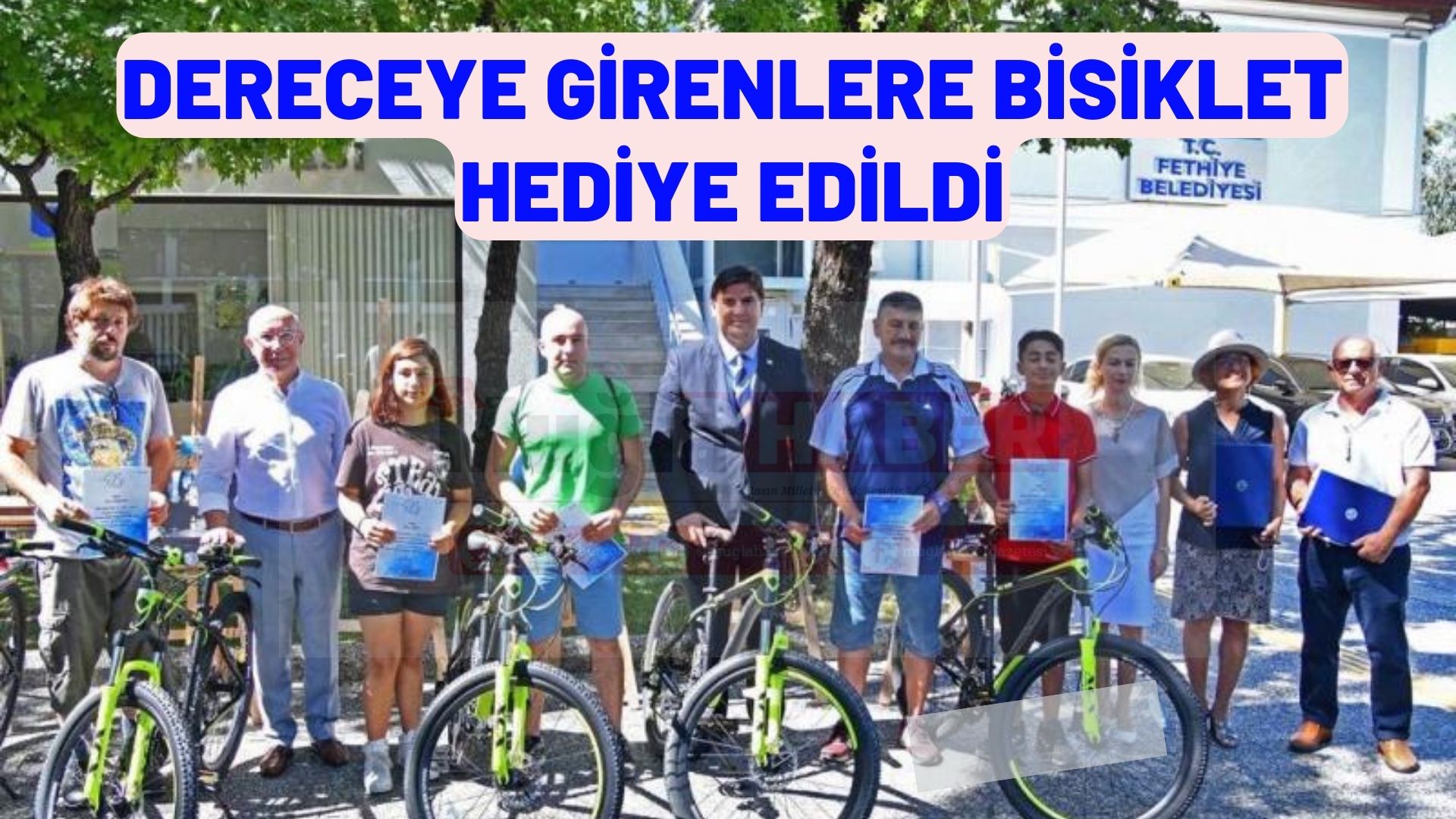 Dereceye girenlere bisiklet hediye edildi