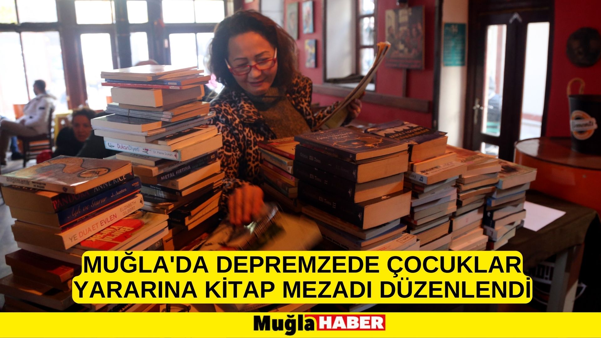 Muğla'da depremzede çocuklar yararına kitap mezadı düzenlendi