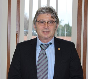 Tabip Odası yeni binasında