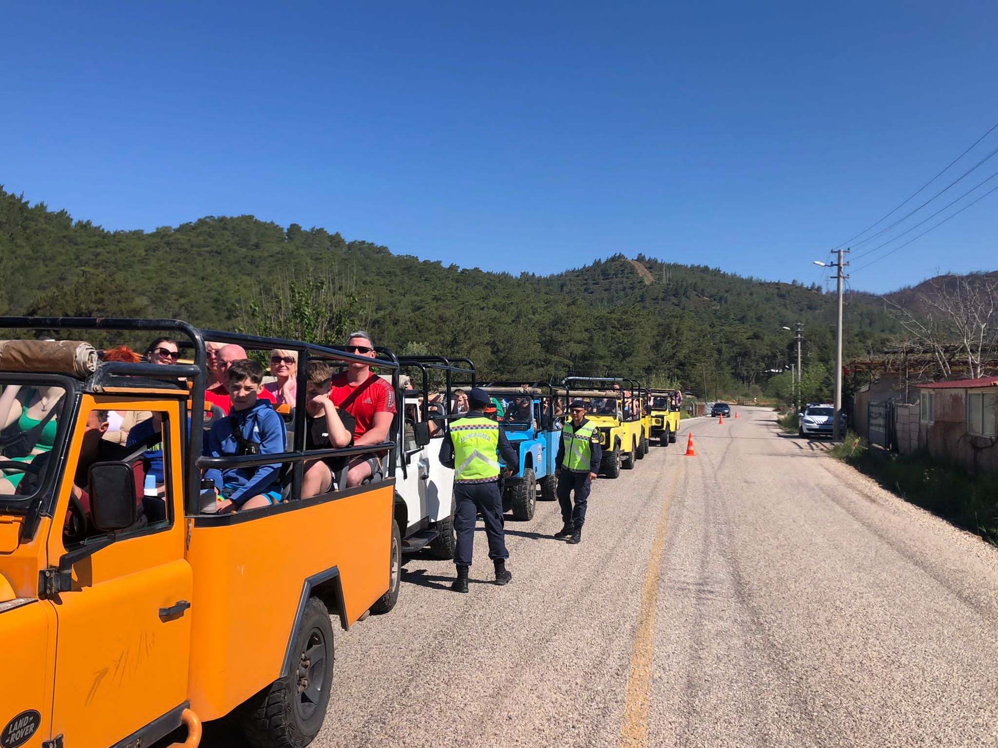 Muğla'da cip safari sürücülerine denetim