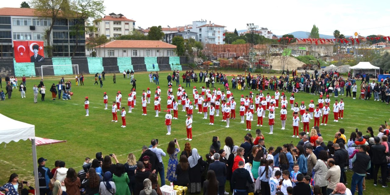 ULUSAL EGEMENLİK VE ÇOCUK BAYRAMI YATAĞAN’DA ÇEŞİTLİ ETKİNLİKLERLE KUTLANDI