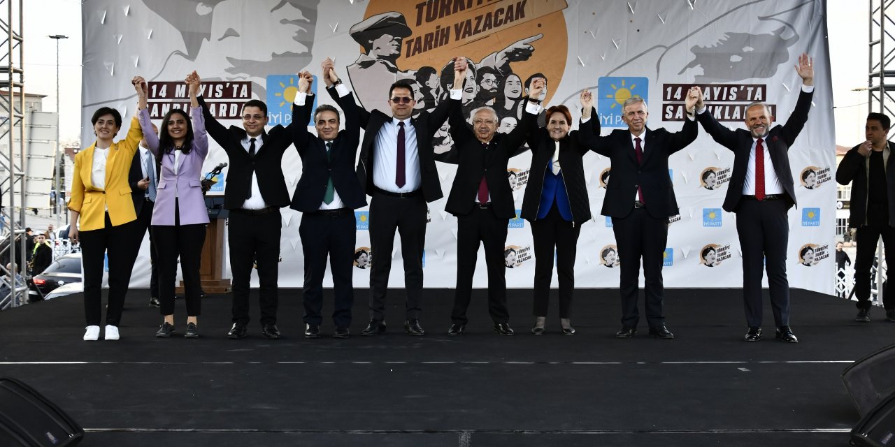 İYİ PARTİ GENEL BAŞKANI MERAL AKŞENER;  ​​​​​​​’ERGENEKON’MUŞ, BALYOZ’MUŞ SAVCISI OLDUN. TÜRK ORDUSU’NUN İÇİNİ BOŞALTTIN