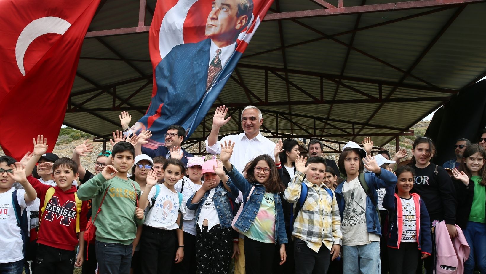 Bakan Ersoy, Bodrum'da Küdür Mera Şenliği'ne katıldı