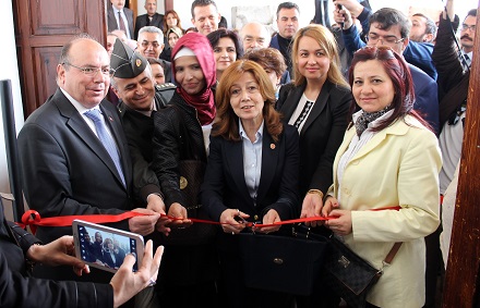 Fotoğraf sergisine büyük ilgi