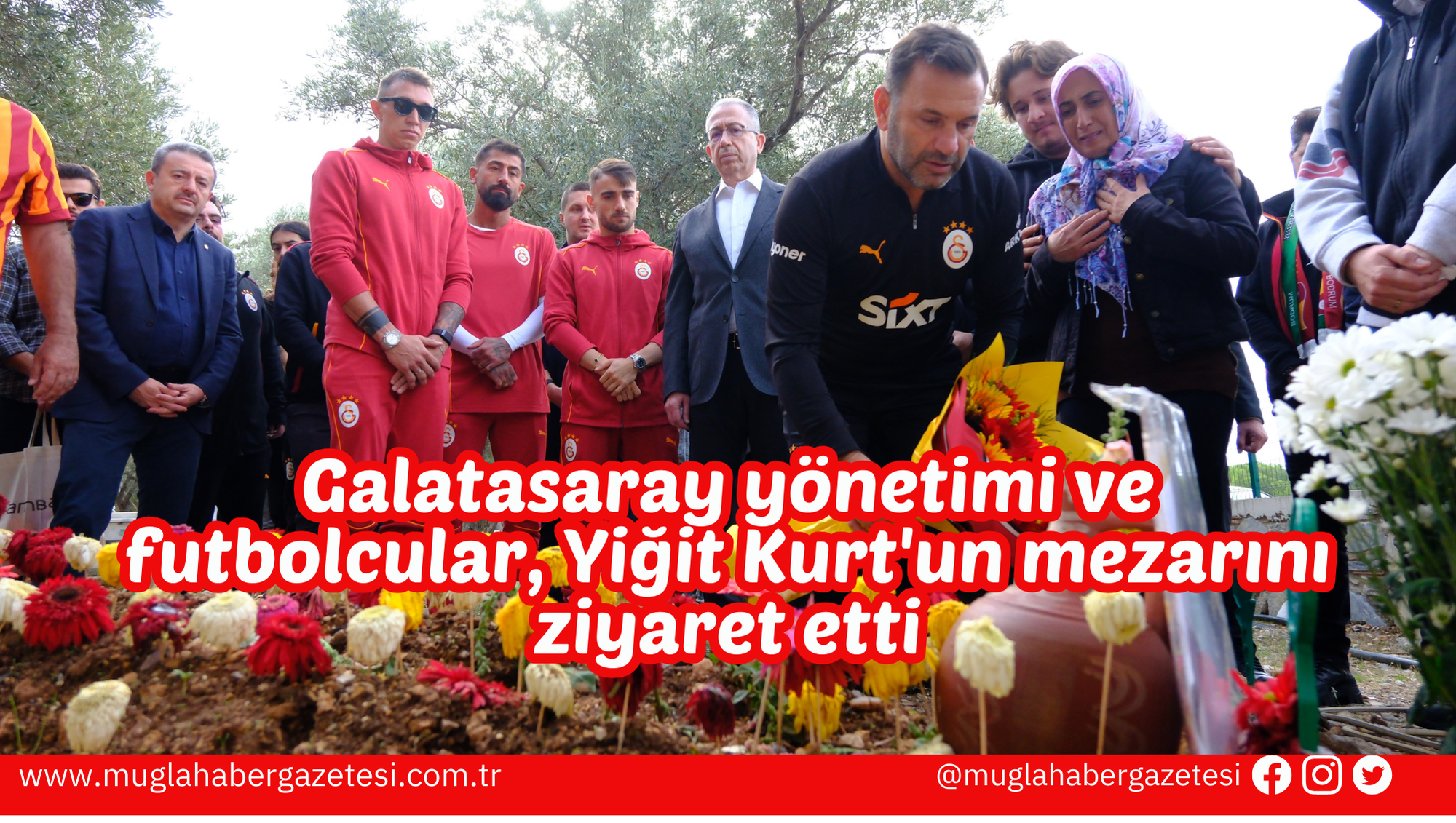 Galatasaray yönetimi ve futbolcular, Yiğit Kurt'un mezarını ziyaret etti