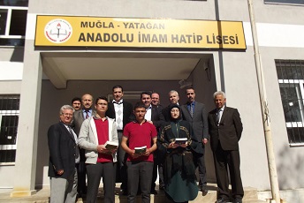 Ensar Vakfı’ndan başarıya ödül