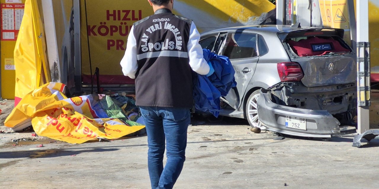 Bodrum'da feci kaza: 1 ölü, 2 yaralı