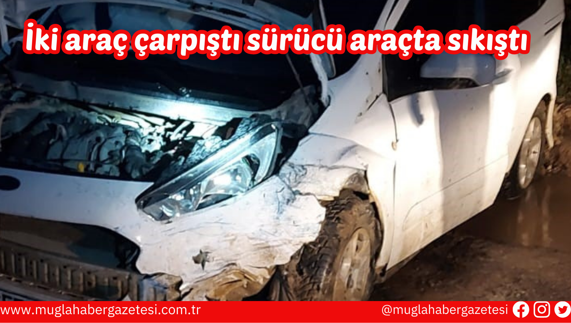 İki araç çarpıştı sürücü araçta sıkıştı