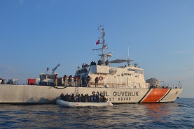52 göçmeni Sahil Güvenlik kurtardı